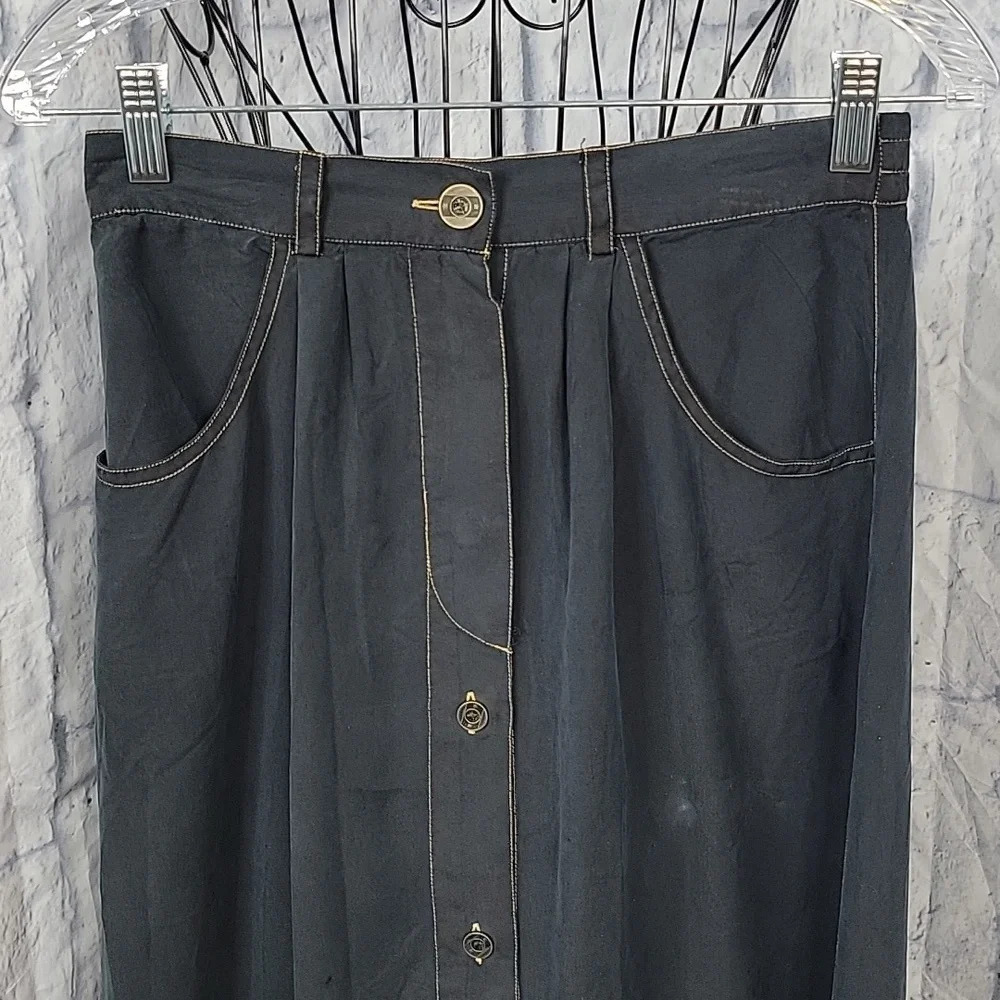 J.T. SPORTS Silk Button Up Black Long Skirt Size Small‎ - Picture 2 of 9